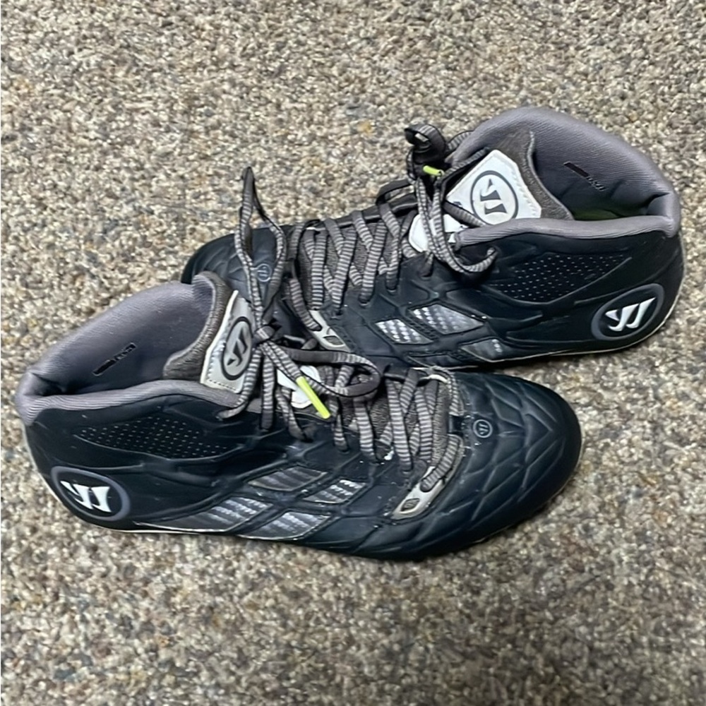 Warrior Burn Lacrosse Cleats 5.5 Nice shape!